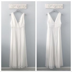 BHLDN Badgley Mischka Sloane Deep V Neckline Pleated Maxi Dress White NEW
